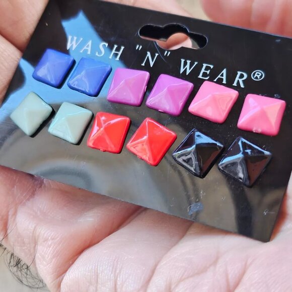 Wash N Wear Earrings Multi Color Plastic Stud Earrings Fashion Jewelry Set of 6 - Picture 11 of 11
